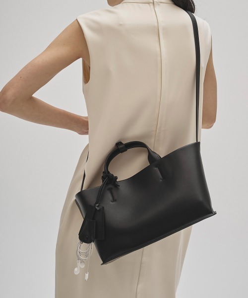 Useful Leather Bag(M)（トートバッグ）｜TODAYFUL（トゥデイフル）の