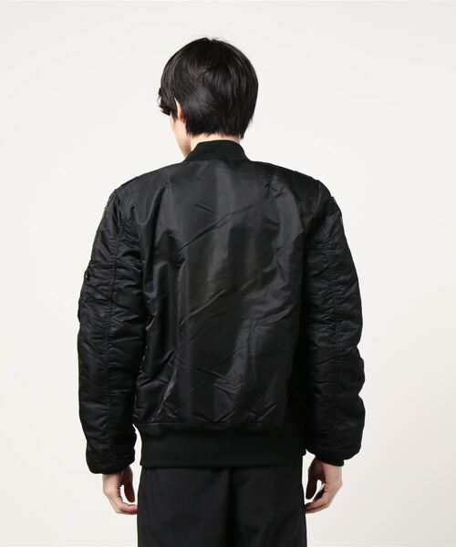 Alpha Industries（アルファインダストリーズ）の「ALPHA アルファ