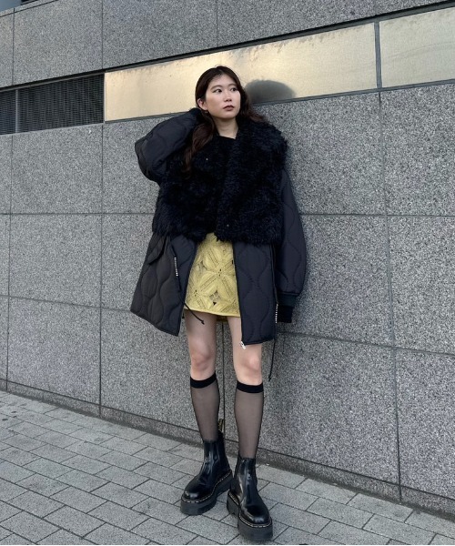 Ameri（アメリ）の「SYNTHETIC LEATHER CUT WORK SKIRT（スカート