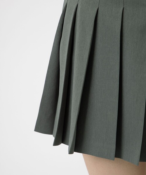 tanakadaisuke/タナカダイスケ】silver buckle pleats skirt/シルバー