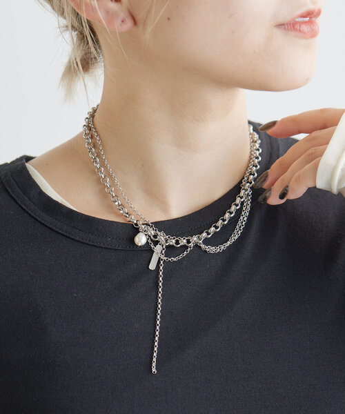 ear PAPILLONNER（イアパピヨネ）の「【JUSTINE CLENQUET