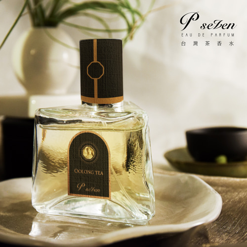 P.Seven《 Oolong Tea》 EDP その他ファッション P.Seven台灣茶香水
