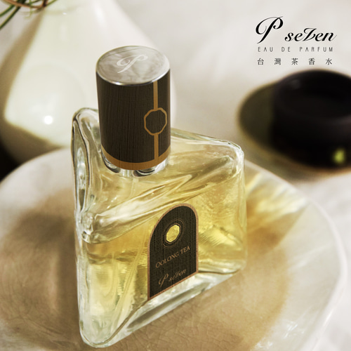 P.Seven《 Oolong Tea》 EDP その他ファッション P.Seven台灣茶香水