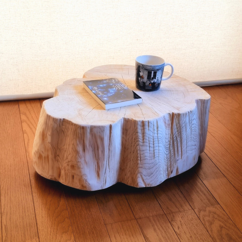 国産天然木 東濃ひのき根元末広がり 切株テーブル・丸太テーブル・無