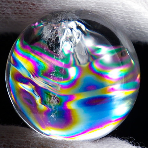 ☆ヒマラヤ産 極上☆虹入り水晶玉20mm/59ctとポーチ付レインボー