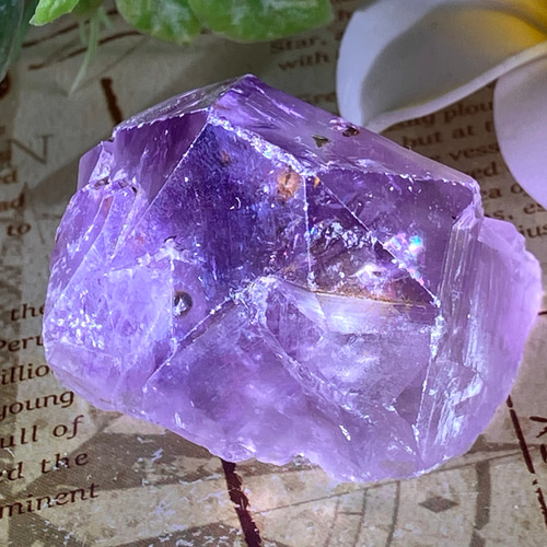 カコクセナイト タビュラー 紫水晶 アメジスト 結晶 原石 ラフストーン