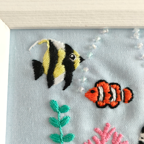 海の生き物たくさん水族館の刺繍フレーム 刺繍ファブリックパネル