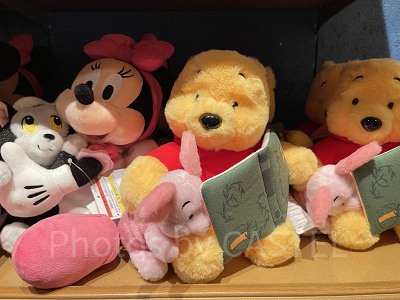 ふわふわでかわいい！ディズニーで買えるくまのプーさんのぬいぐるみ27選！