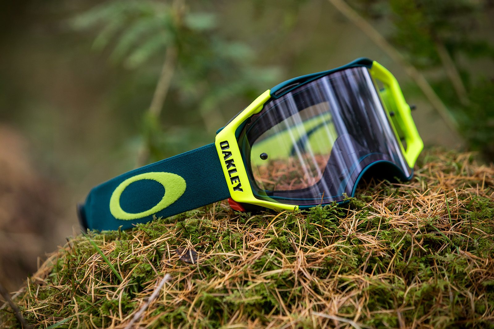 Oakley Airbrake MTB goggles review
