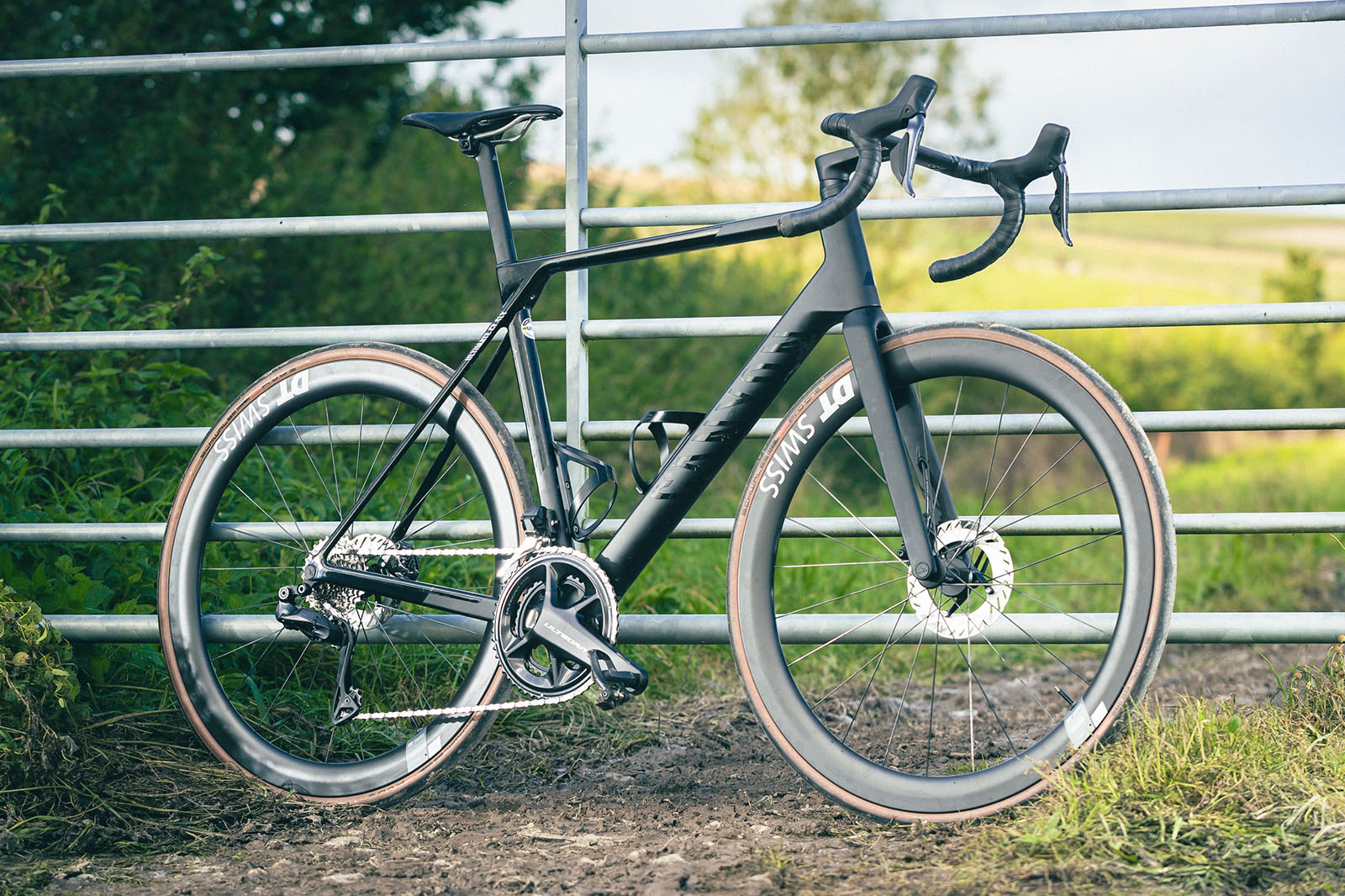 Canyon Ultimate CF SLX 8 Di2 - Road Bikes - Bikes