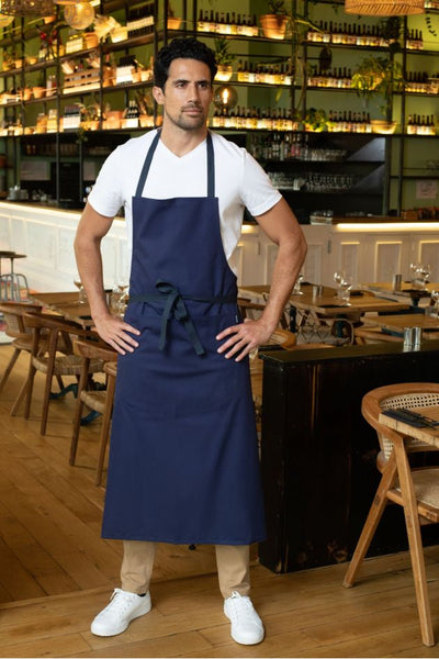 aprons-travel-white_grande.jpg