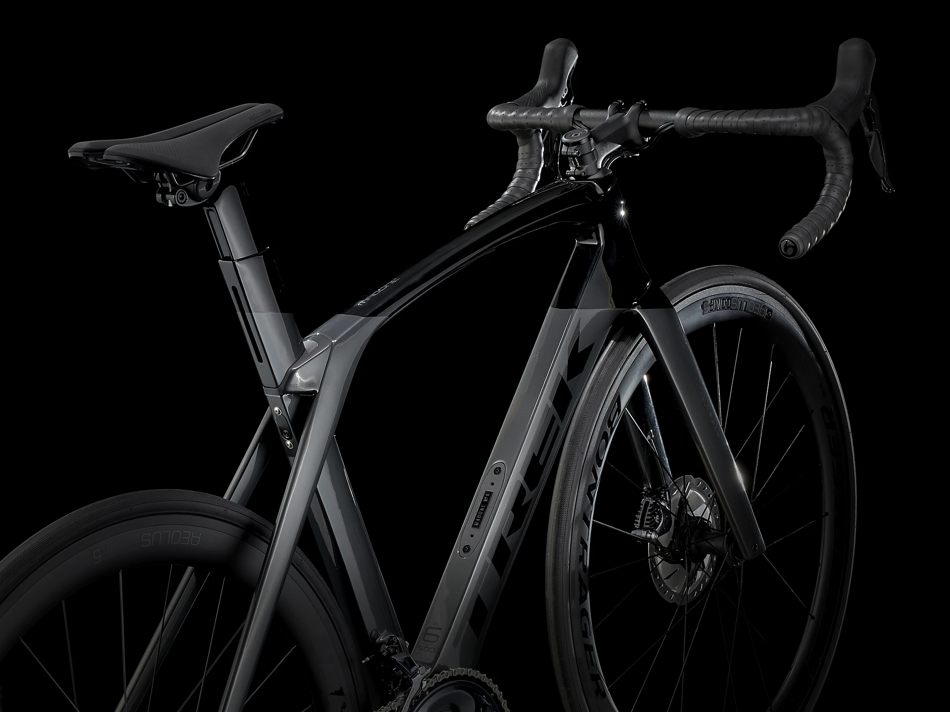 トレック(TREK) マドン SL 6 ディスク(Madone SL 6 Disc) 2021年モデル