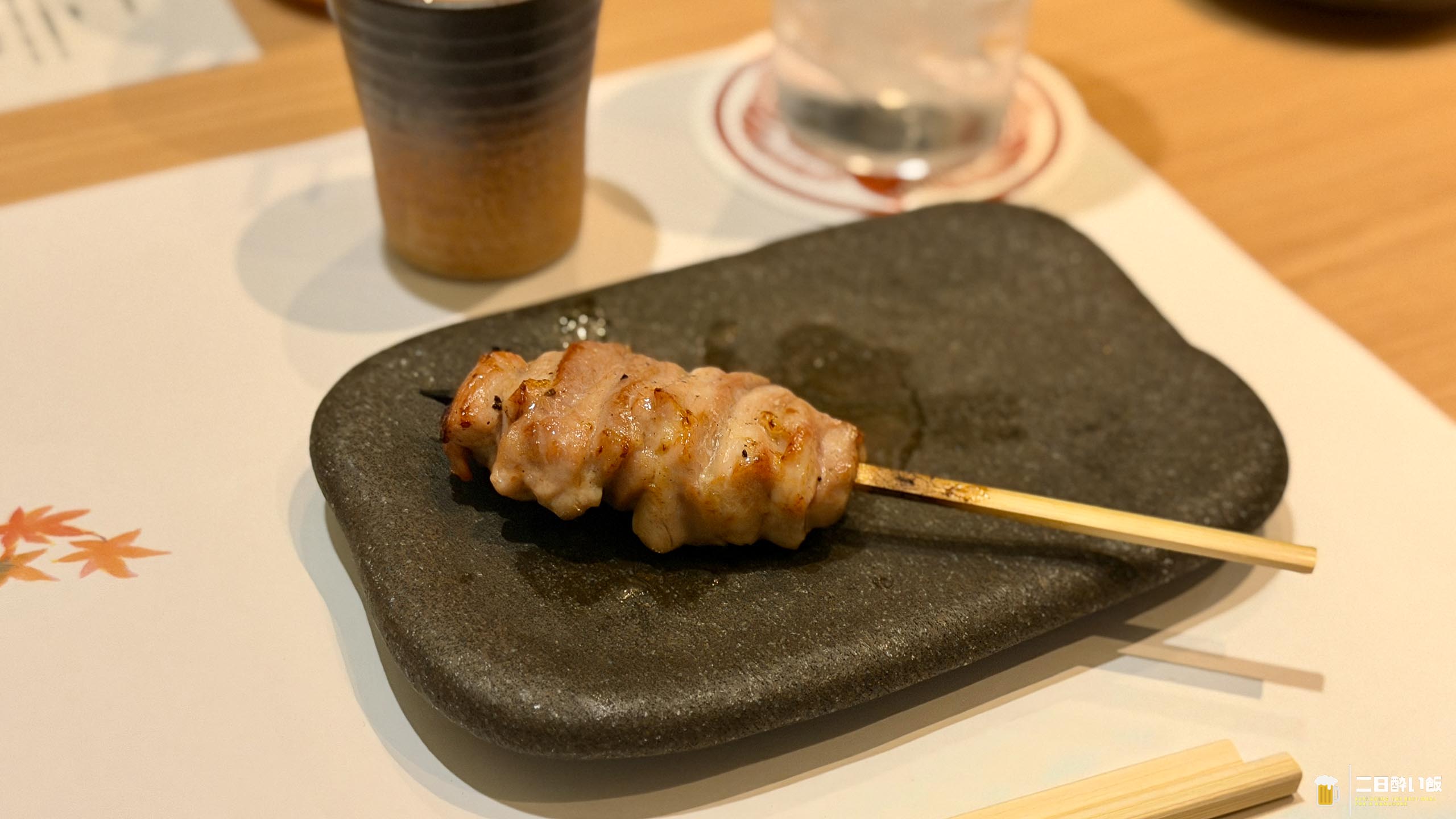 夜景×焼鳥×個室。新宿の“しっとり系みかど”の夜 | 二日酔い飯