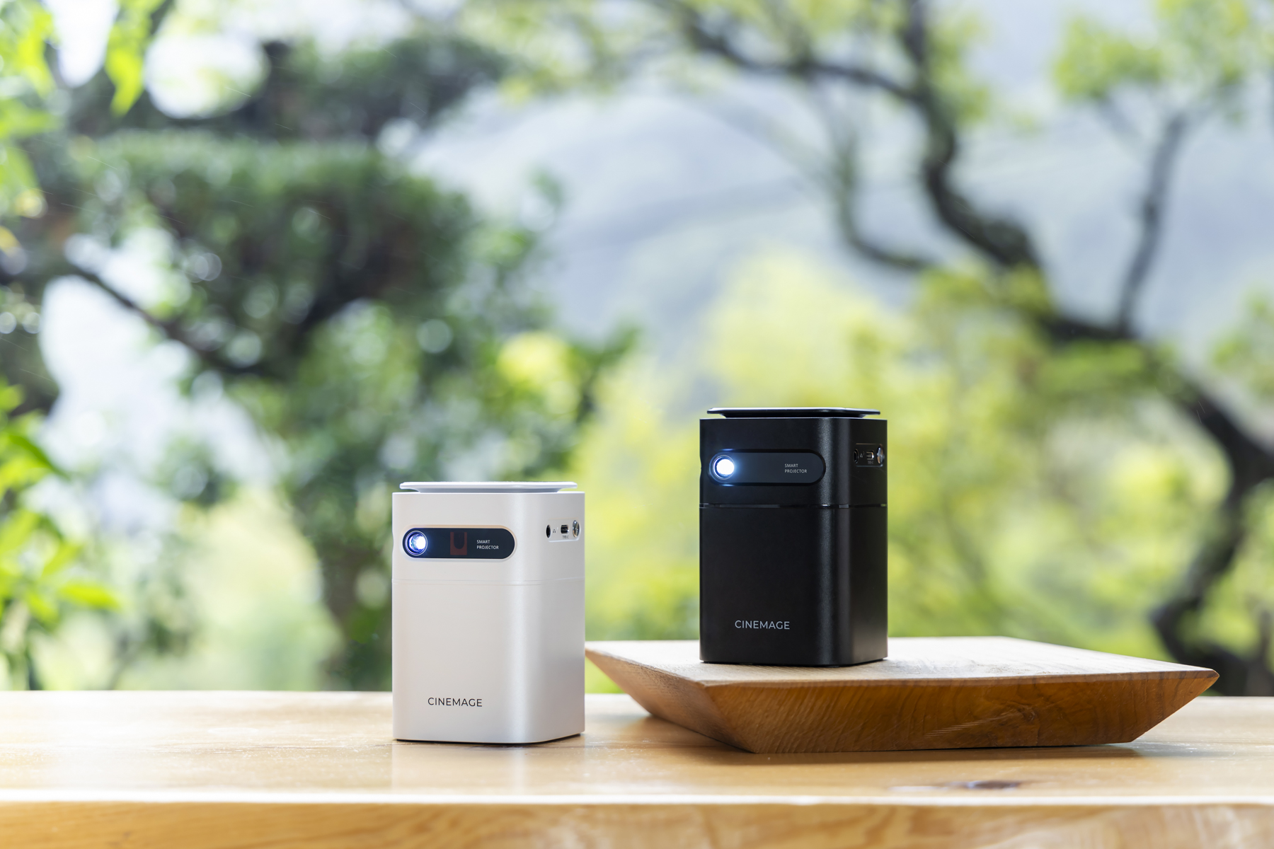 プロジェクター 小型 家庭用【CINEMAGE mini（シネマージュミニ