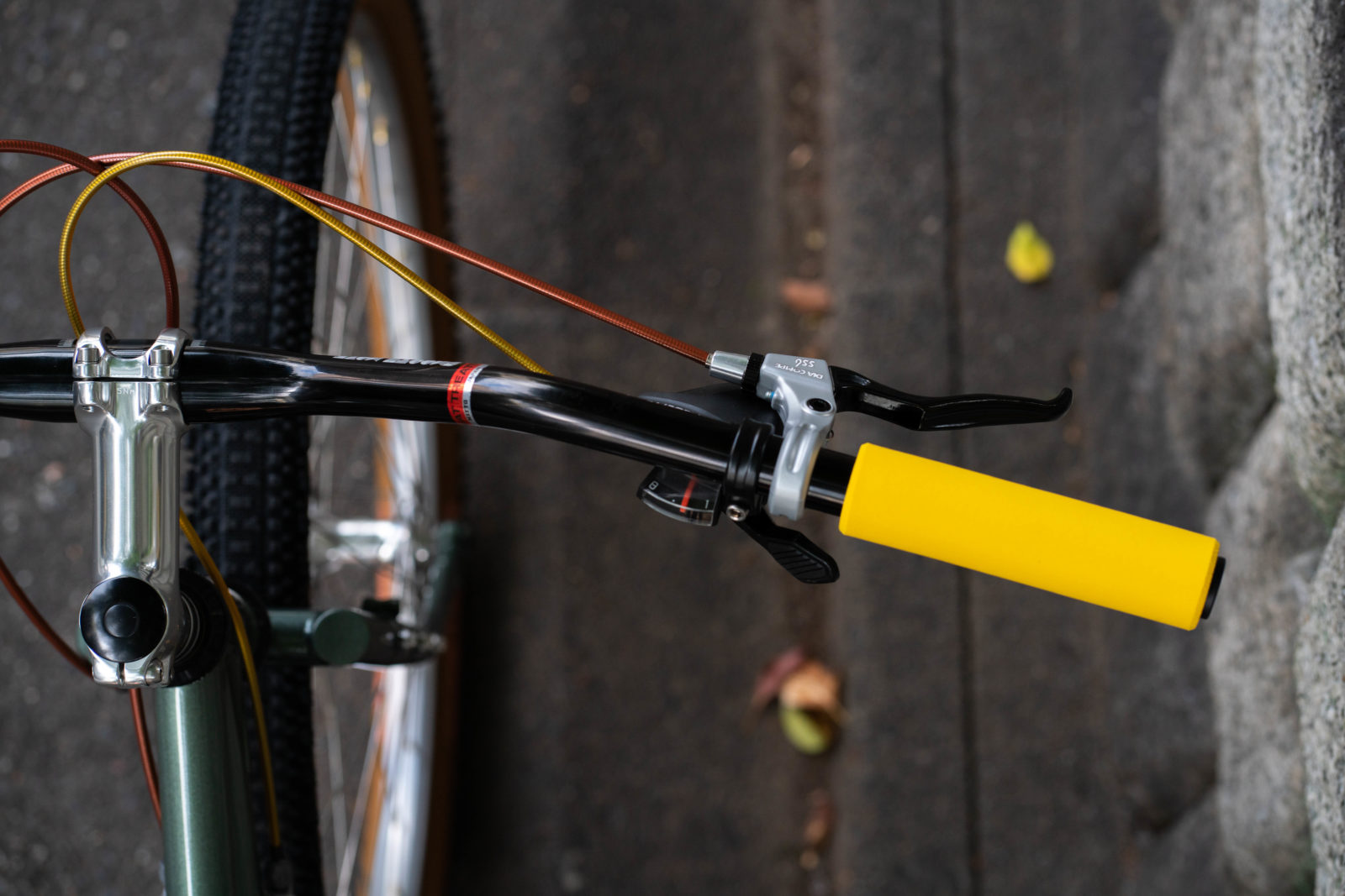 新入荷】その名は”万能” ダボ穴の数だけある!?無限の可能性！~ VELO