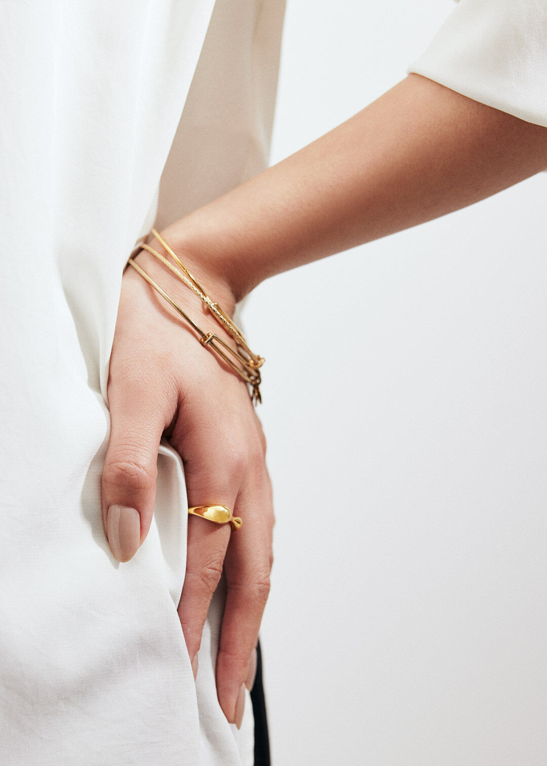 爪も肌も傷つけない次世代ジェルネイルキット ｜cirila（シリラ）公式