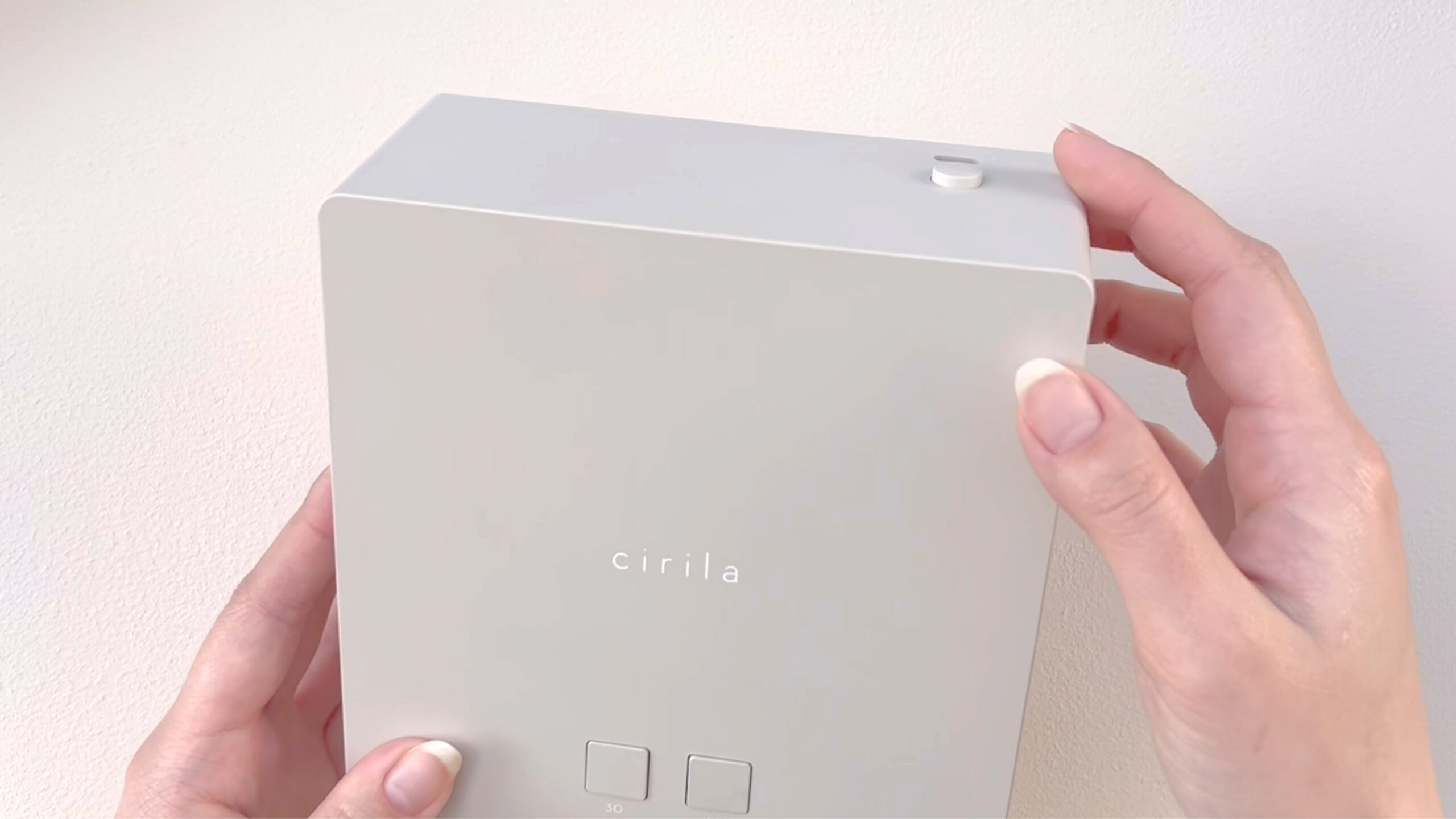 ジェルネイルの塗り方｜cirila（シリラ）公式cirila（シリラ）公式