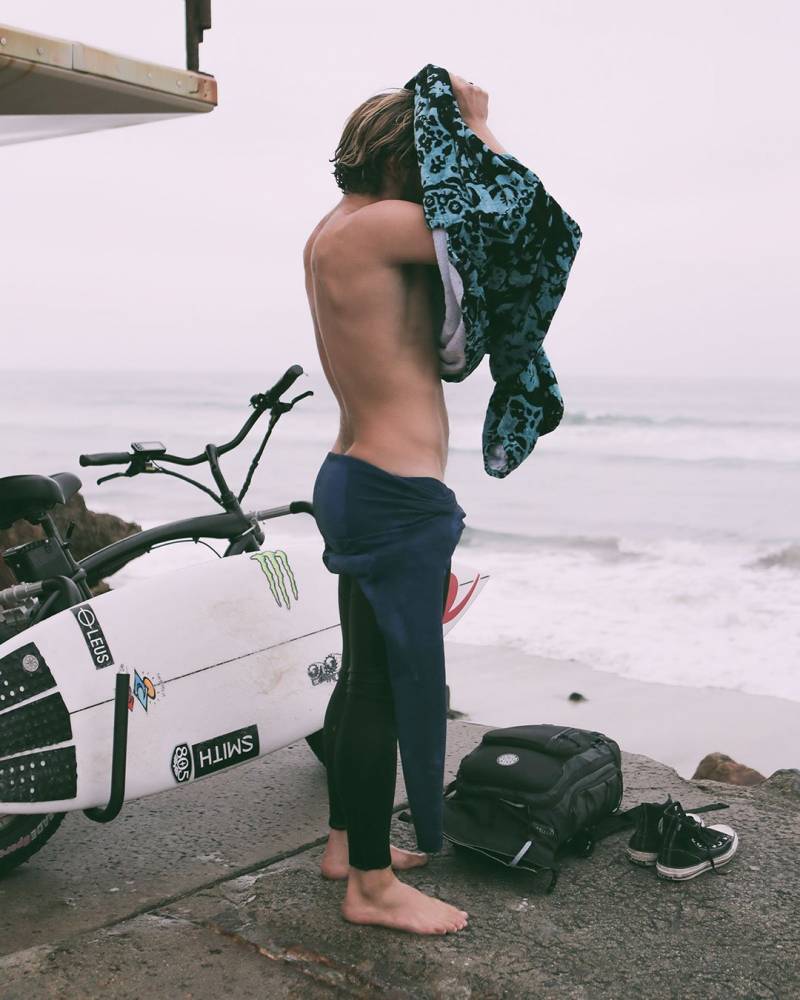 Buy the LEUS Towels Conner Coffin Eco Poncho Blue Online Now