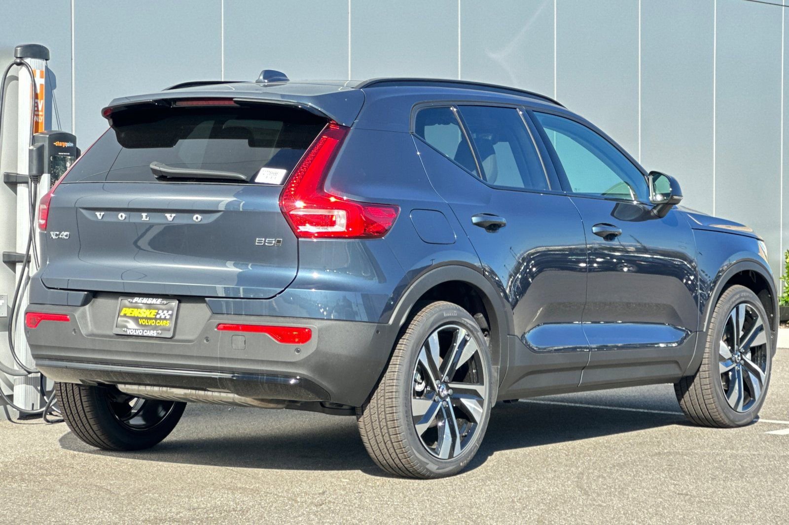 2026 Volvo XC40 For Sale in City of Industry CA | T2706586