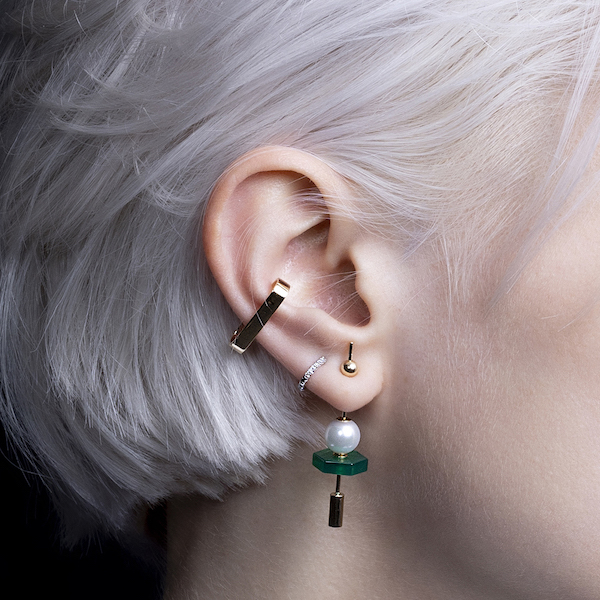 GOSSAMER スモールフープ ダイヤモンド ピアス