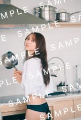 乃木坂46弓木奈於、“素肌感”あふれるアップショット解禁 1st写真集