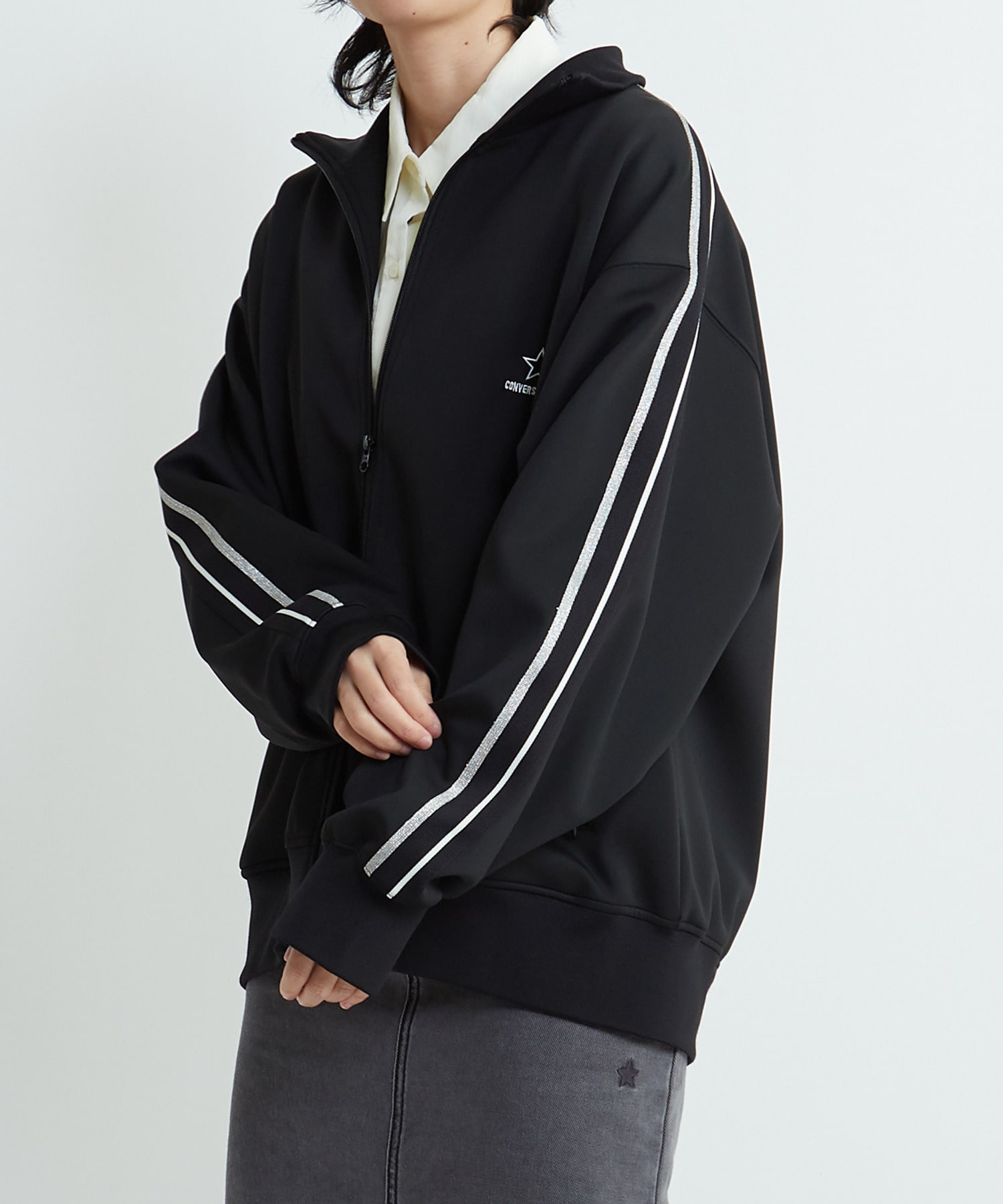 SIDE LINE LOOSE TRACK JACKET(UNISEX)｜CONVERSE TOKYO (コンバース