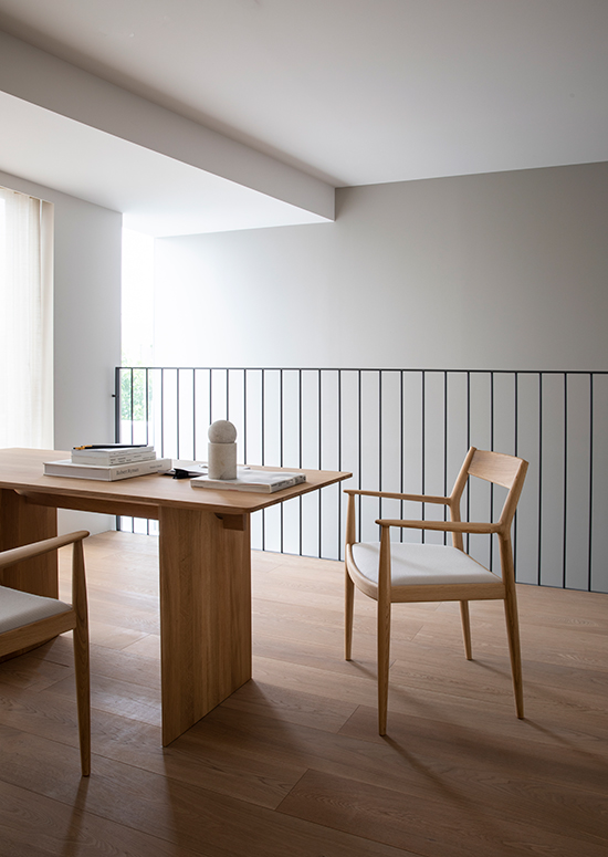 KINUTA PROJECT」by KARIMOKU CASE STUDY｜砧テラスプロジェクトの家具