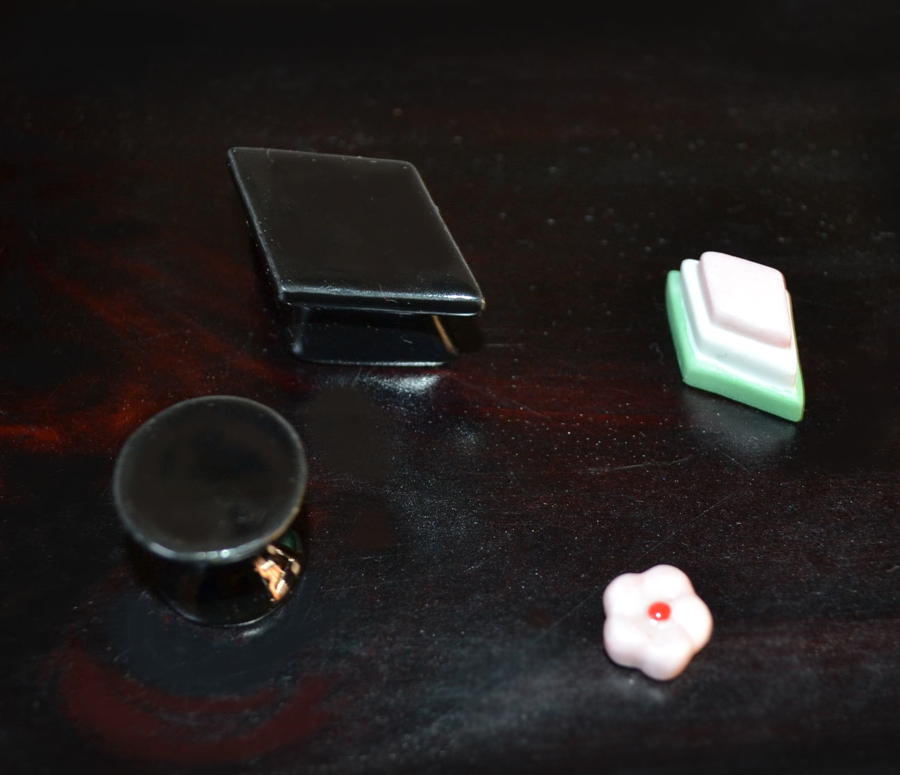 道楽堂猫舎本舗 ねこや 春福びな 3段飾り ナガヤ 陶人形 お雛様