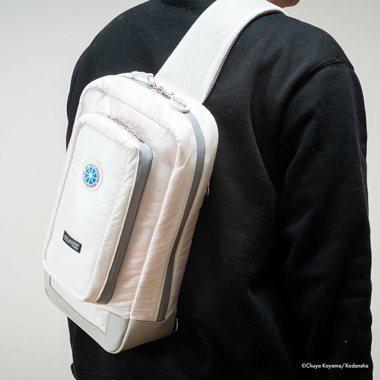 宇宙兄弟 【MOONWORKシリーズ】宇宙服ボディバッグ | コルクショップ