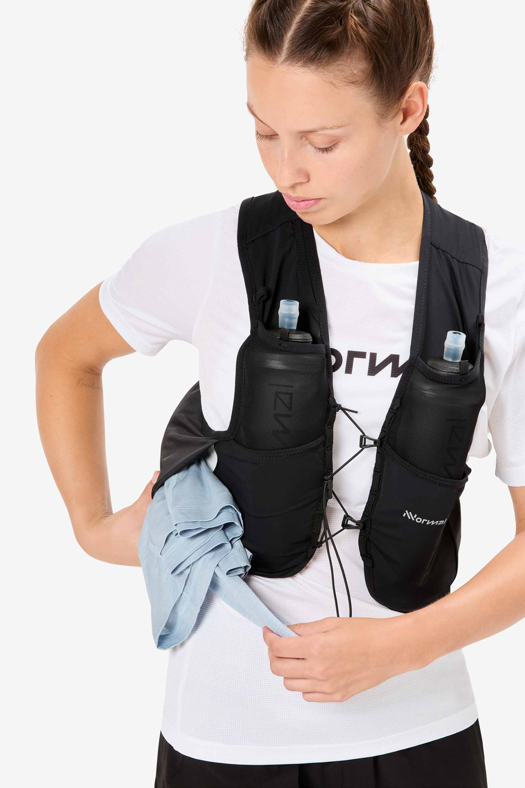 NNormal Race vest 5l N1ARV01-001 Women. Official Online Store 日本