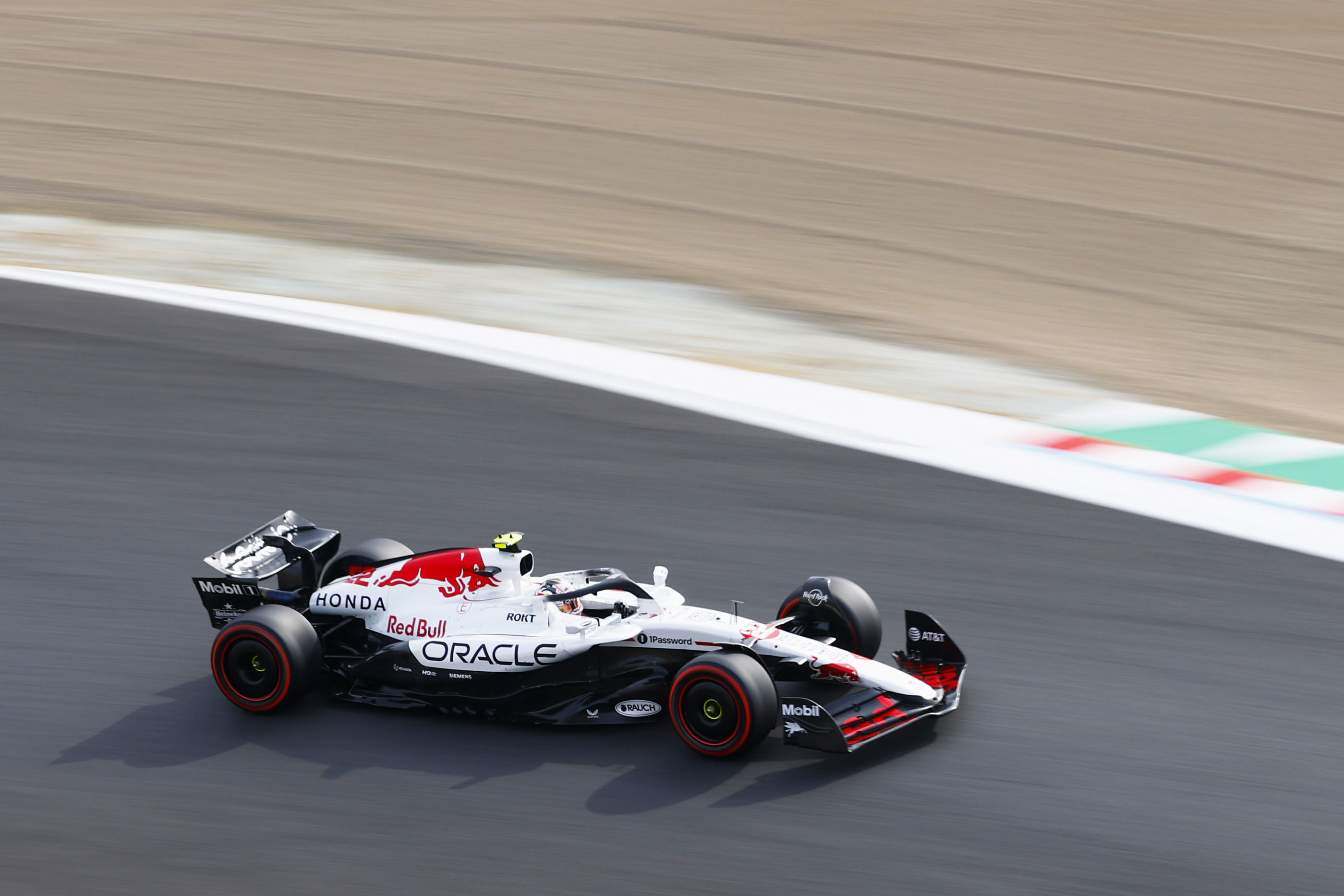 レッドブル・角田裕毅は決勝14番手スタート／日本GP - サンスポ