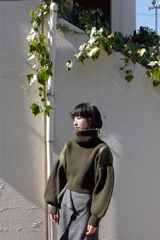 トップスとワンピースどちらも欲しい！新作「MILITARY KNIT」シリーズ