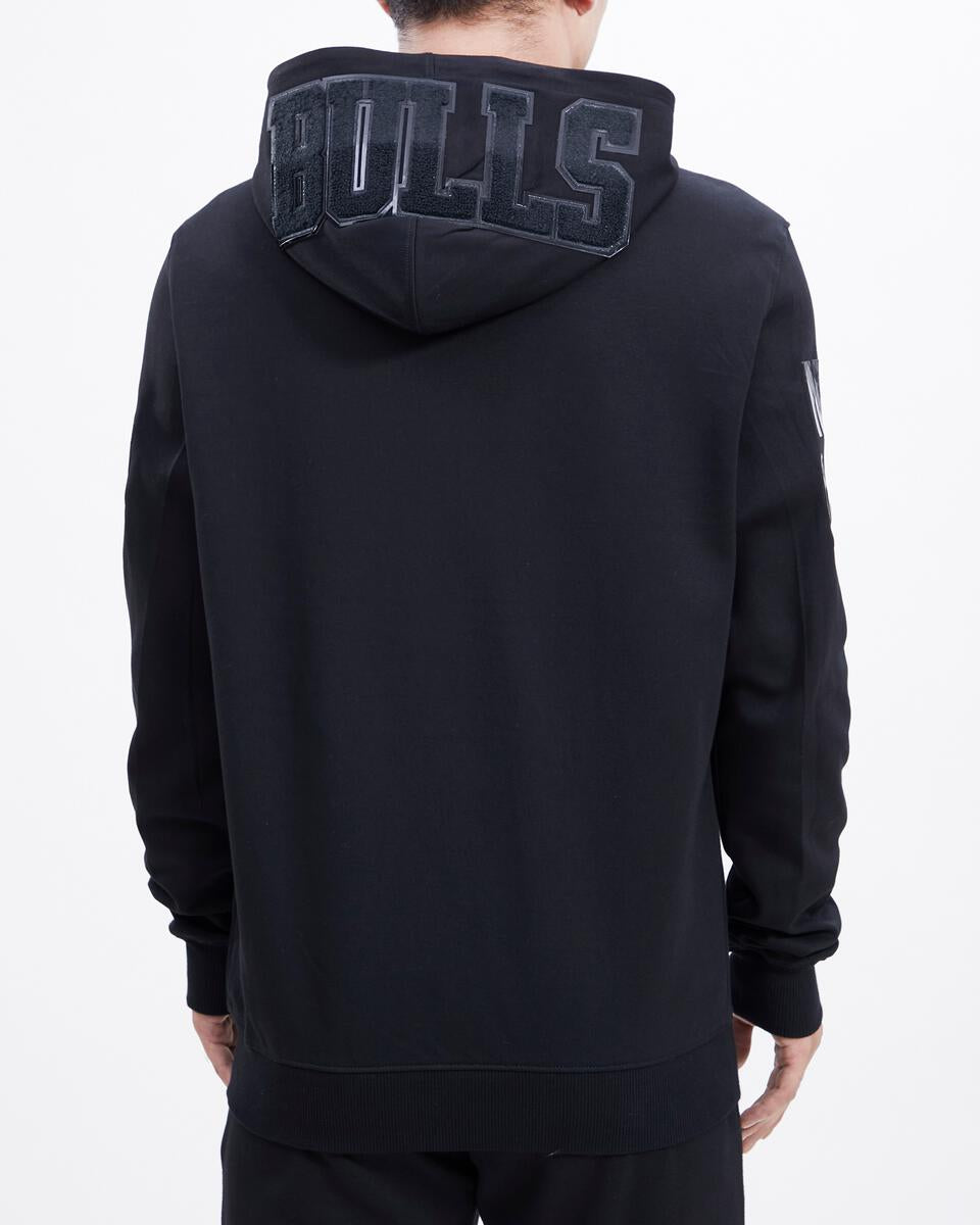 Chicago Bulls Triple Black Full Zip Pro Standard Hoodie – Clark
