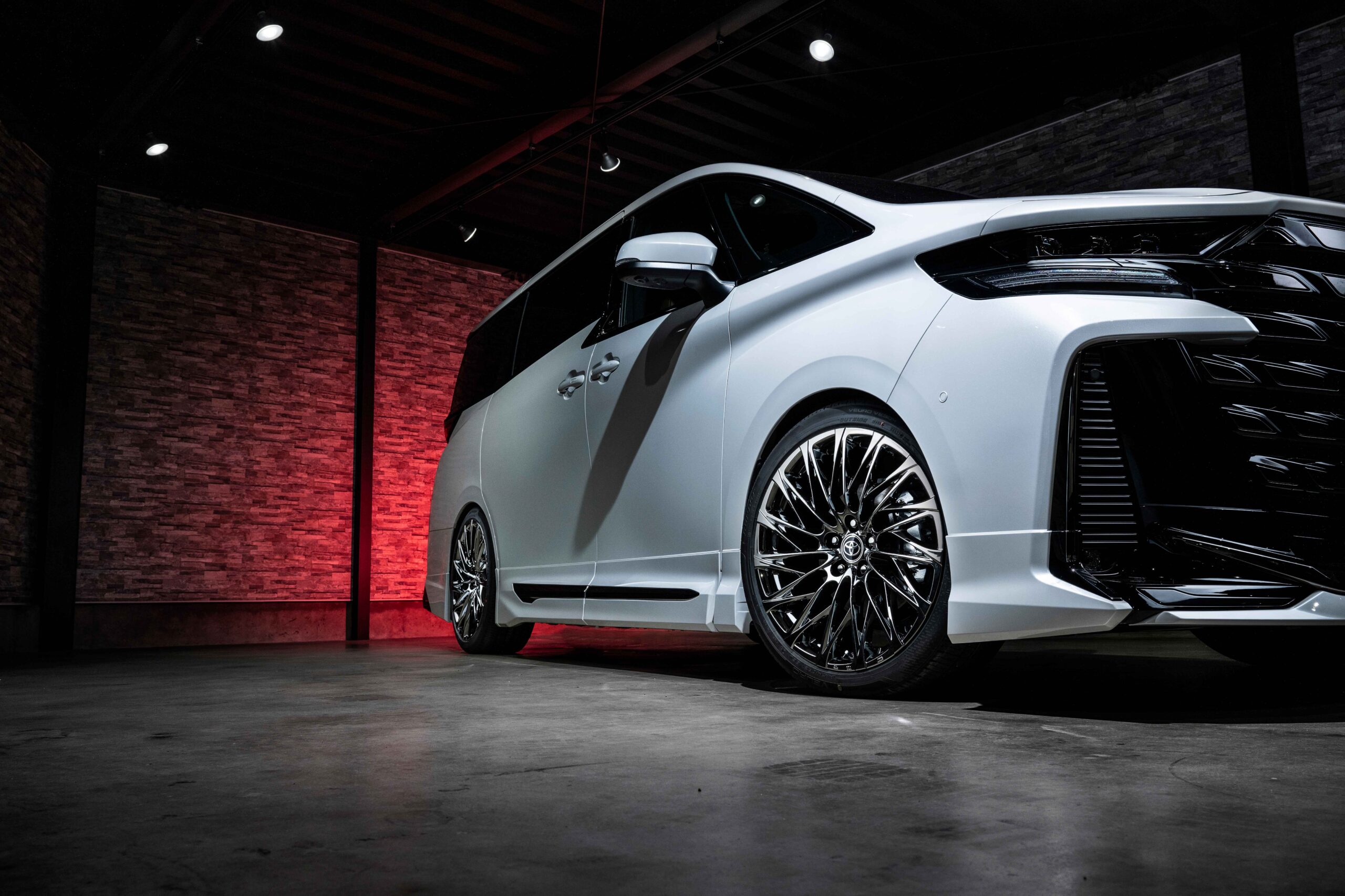 HOUOH (鳳凰) - 株式会社クライメイト