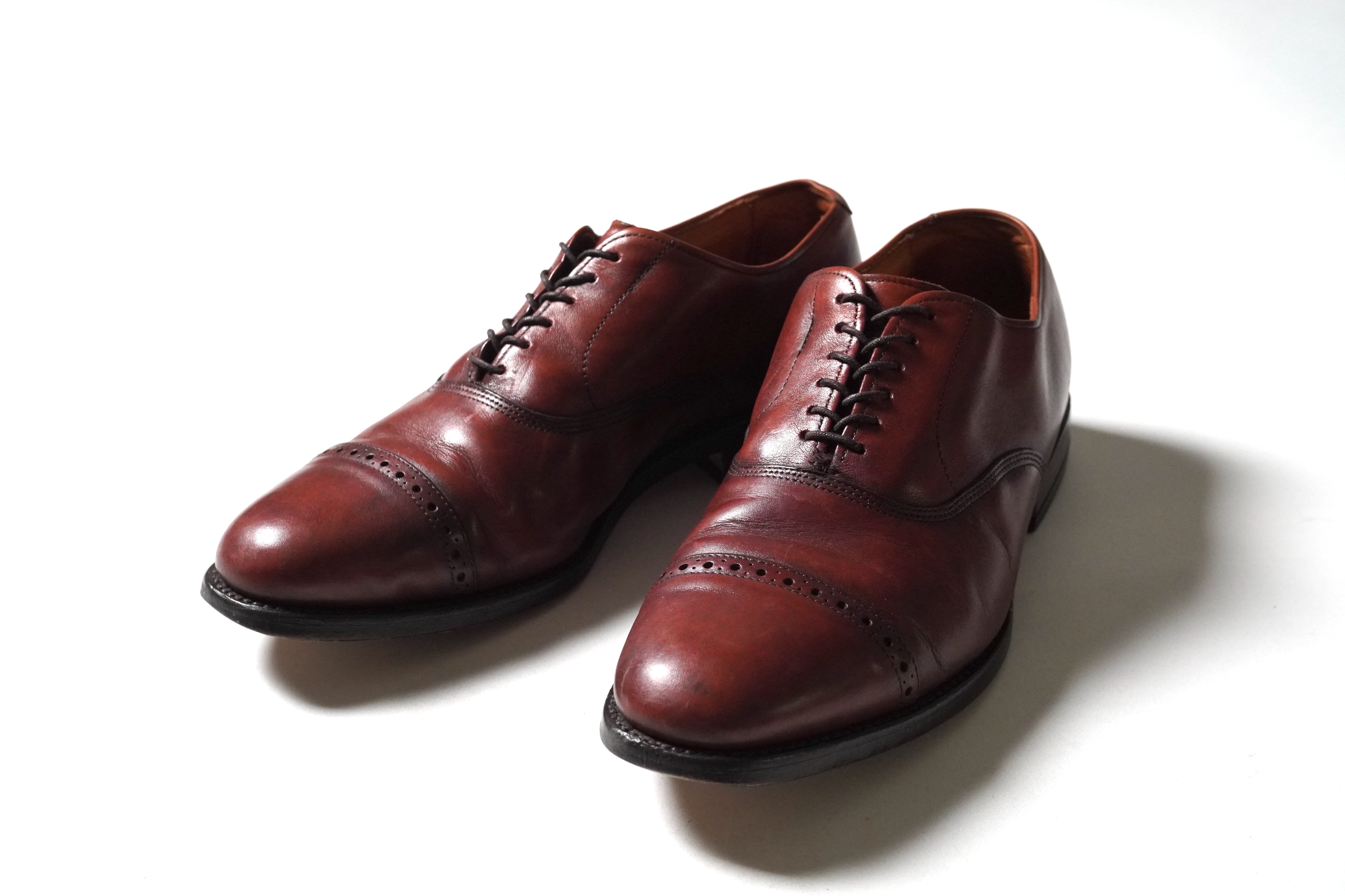 Allen Edmonds パンチドキャップトゥシューズ「Byron」【5営業日以内