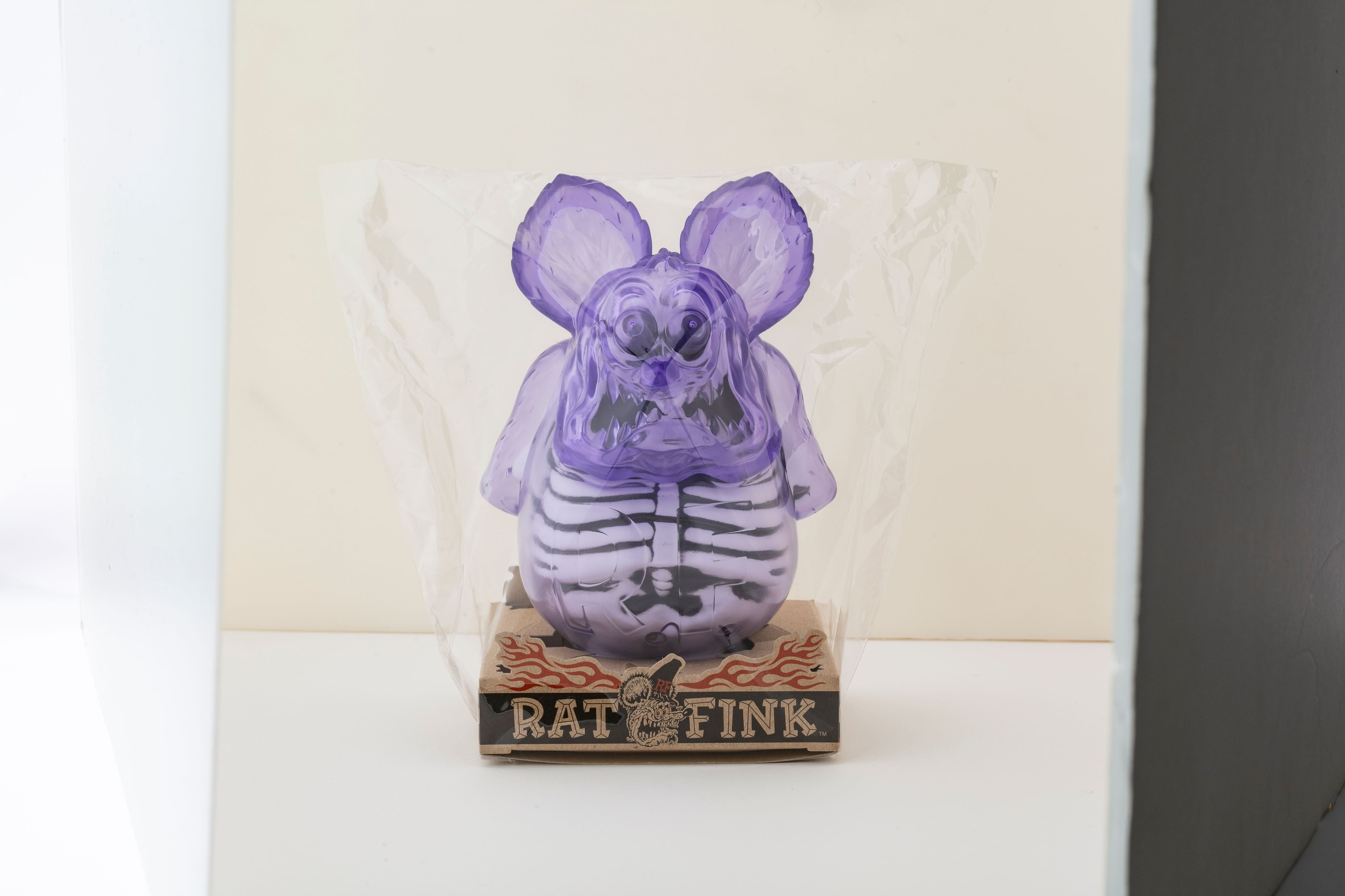 ピ*ロ様 激レア バグリー ラットフィンク パープルバック RATFINK