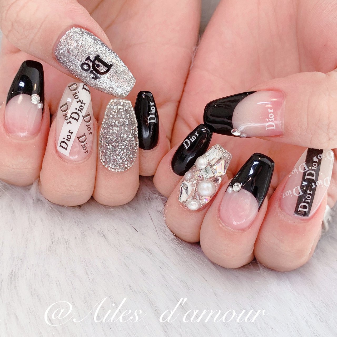 オールシーズン/ハンド/ビジュー/ワンカラー/ロング - Nailsalon_Ailes