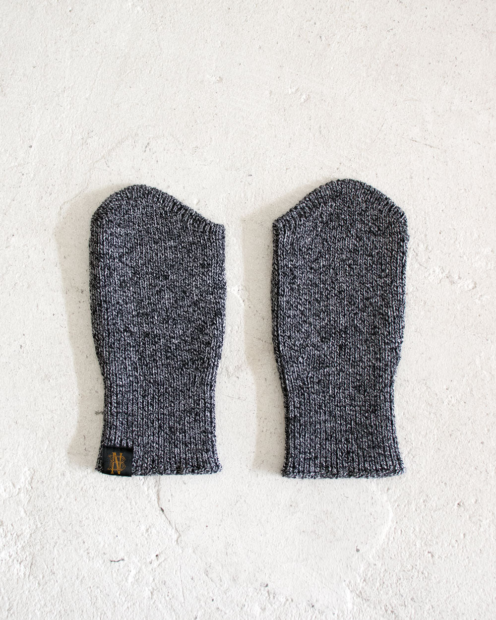 BATONER SOLID WOOL HAND WARMER – csew