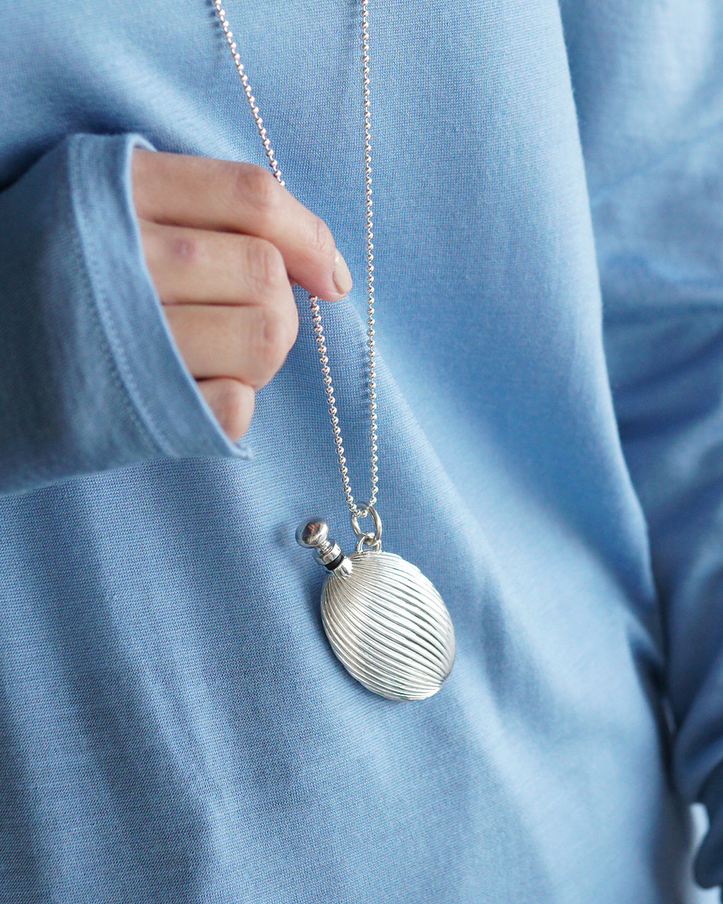 Garden of Eden ガーデンオブエデン ヴィクトリアン パフューム ボトル