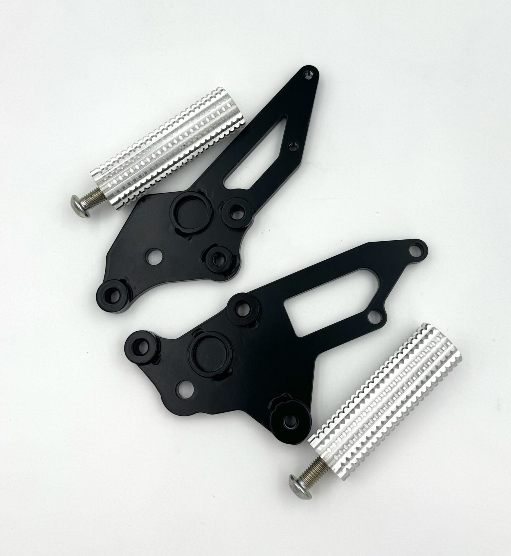 Rear set Yamaha MT07 FZ07 - Crew Garage