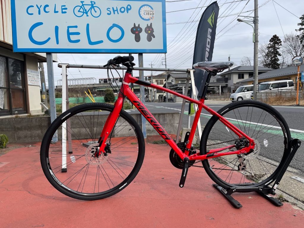 メリダ（MERIDA）クロスウェイ（CROSSWAY）300D入荷！REDバージョン