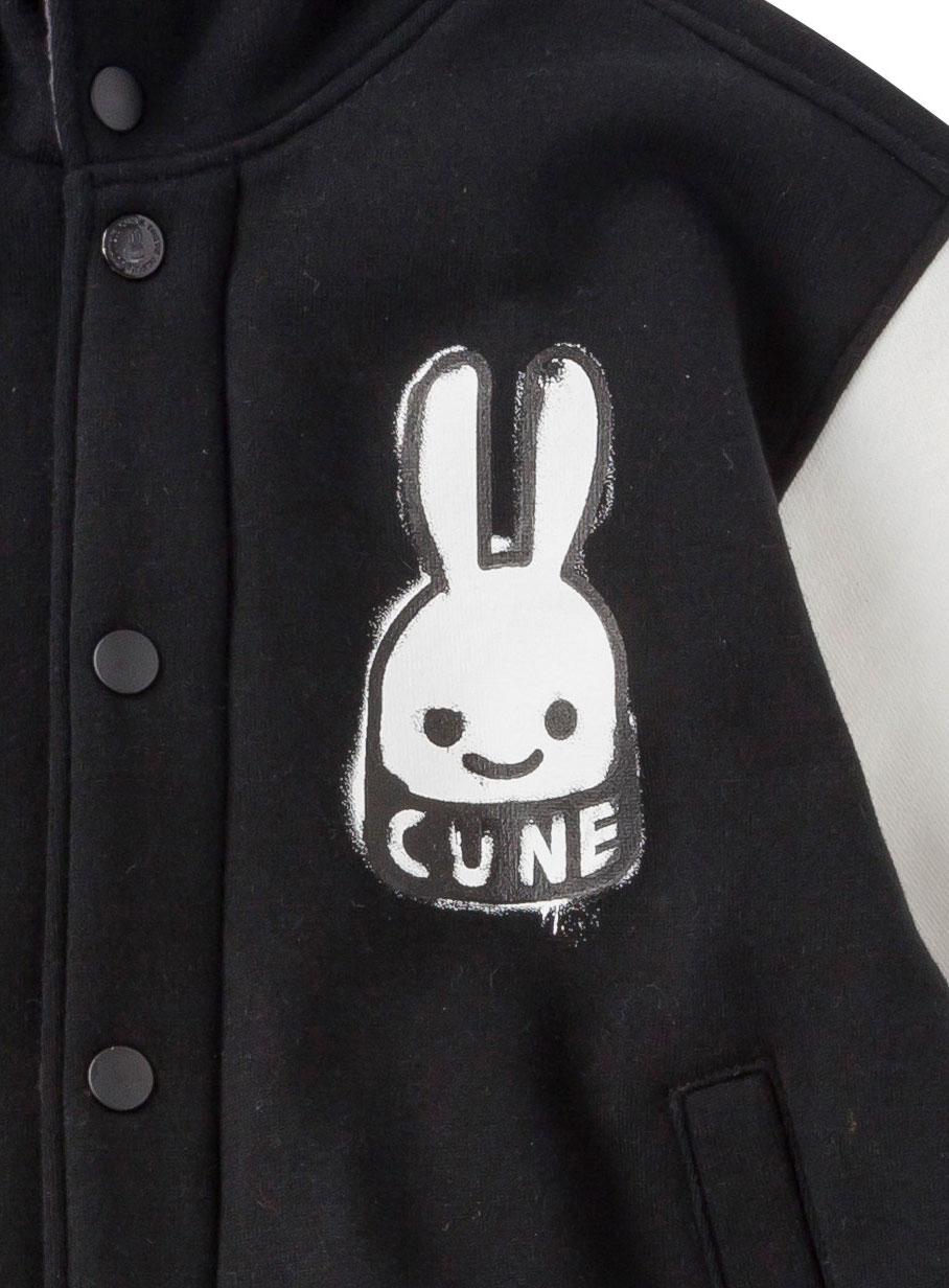 スウェットフードスタジャン｜ウサギがいる｜CUNE ONLINE STORE