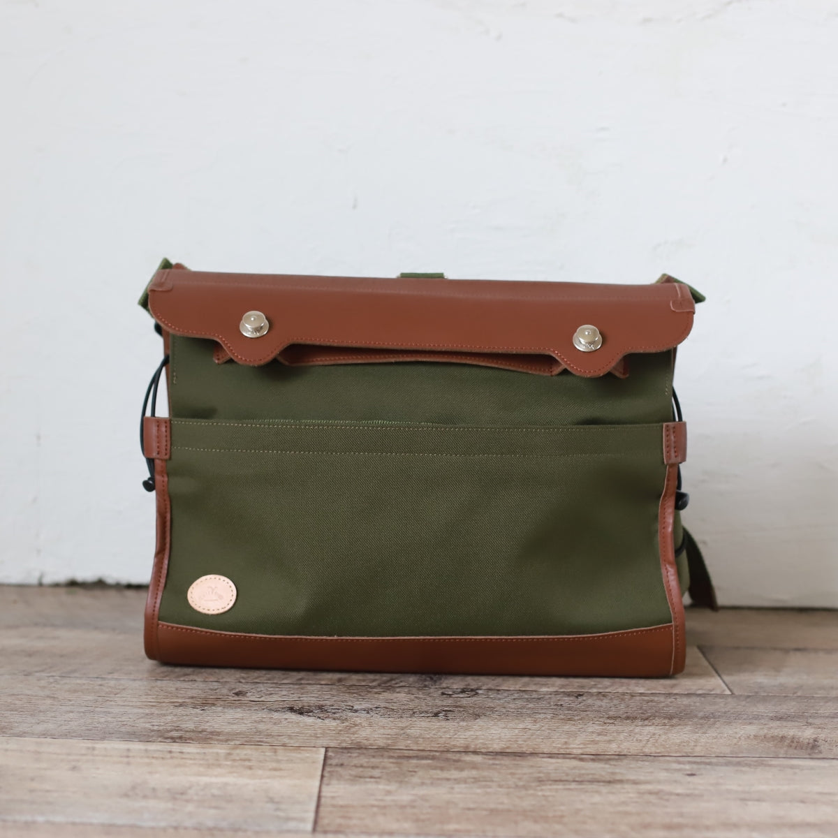 メッセンジャーバッグ｜メッセンジャーポストマンPRO｜CORDURA® – CuirVelo