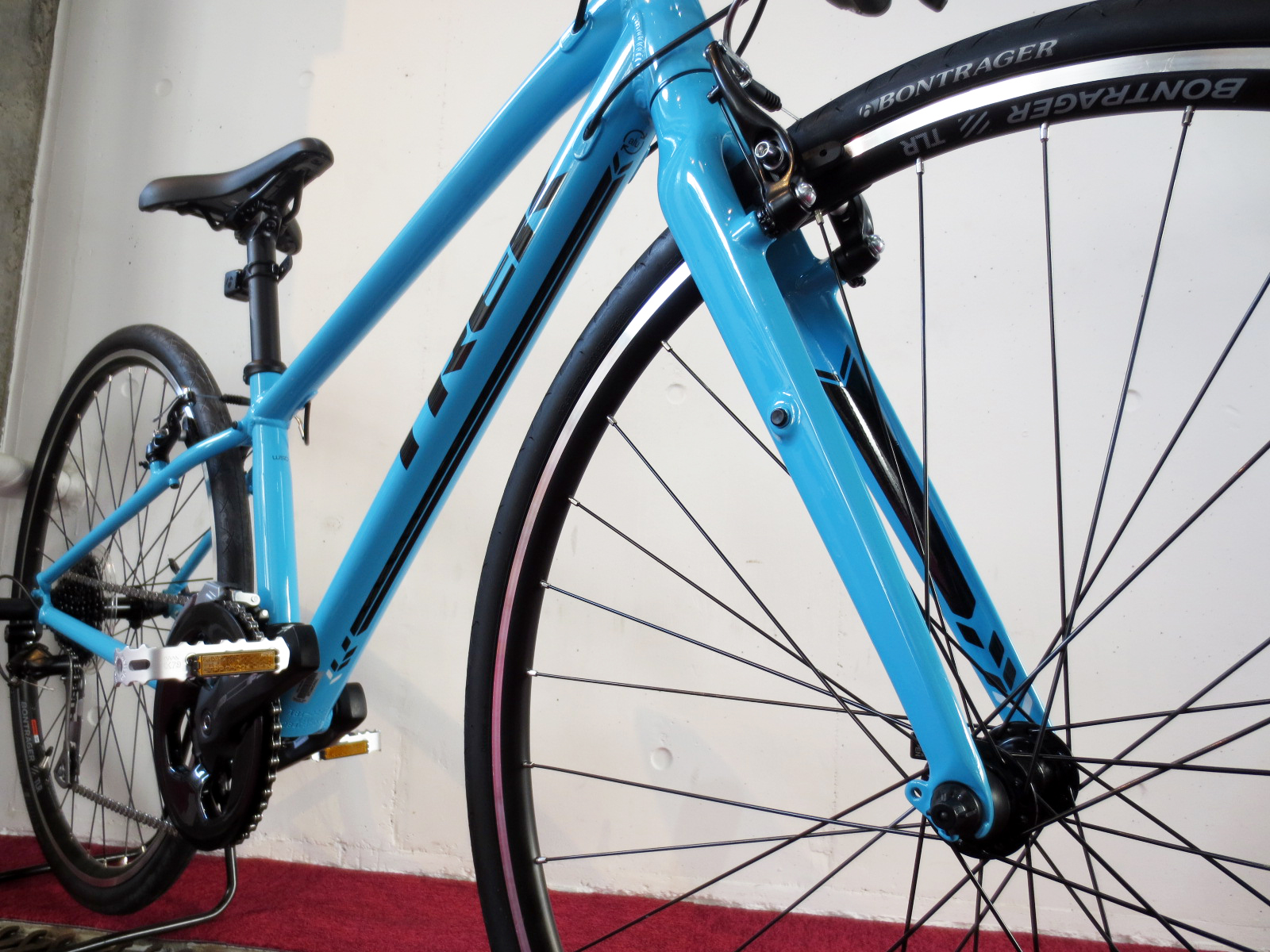 2017 TREK（トレック）FX 3 WSD（WOMEN'S）のご紹介｜CYCLE PINE