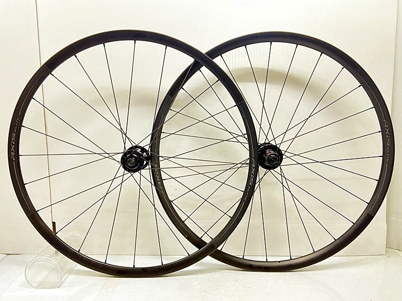 大感謝・大決算セール】超美品 シマノ SHIMANO GRX WH-RX880 ホイール