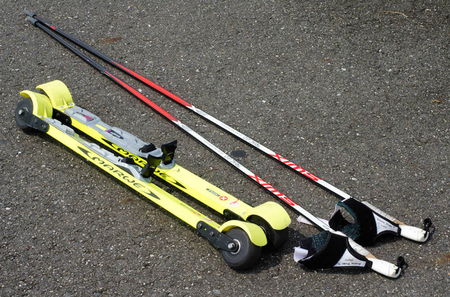 新品)マーヴィー MS620XC高速ローラースキー (スケーティング) 楽天