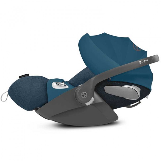Car Seat Cybex Cloud Z i-Size • Plus Mountain Blue • Premium class