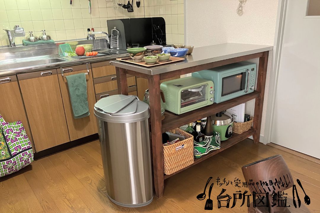 ステンレスのキッチン作業台│ニトリのワークテーブルですっきり収納