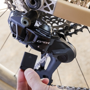 GRX Di2 リアディレーラー 1x12スピード