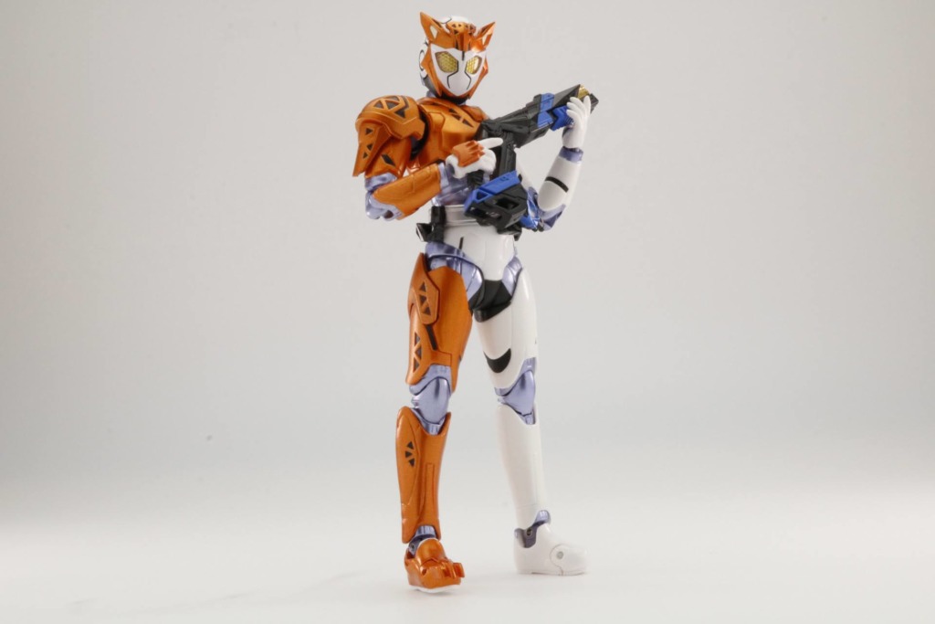 S.H.Figuarts仮面ライダーバルキリー ラッシングチーター レビュー